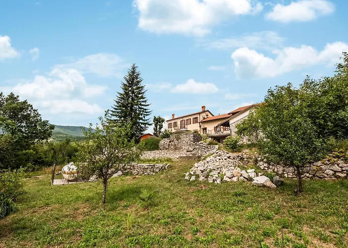 Lovely In Nyaraló Jušići